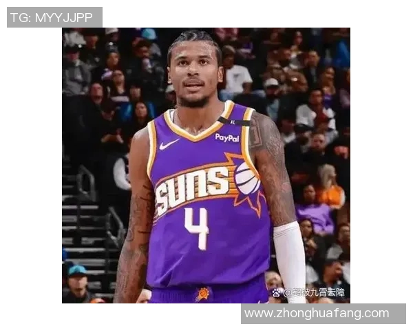 战术拆解：布克为何能掌控比赛节奏？