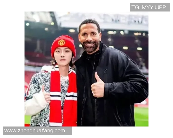 曼联明星球员被曝与娱乐圈知名人士绯闻曝光引发热议